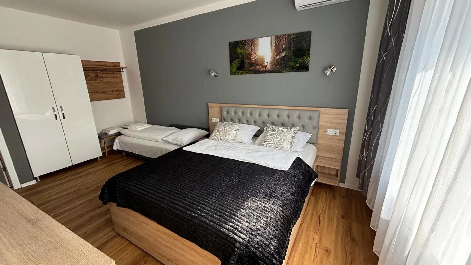 Apartment Apartments33Deia Salzburg